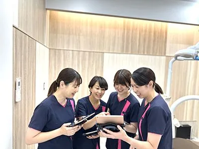 スタッフの1日の過ごし方 （衛生士）｜求人情報