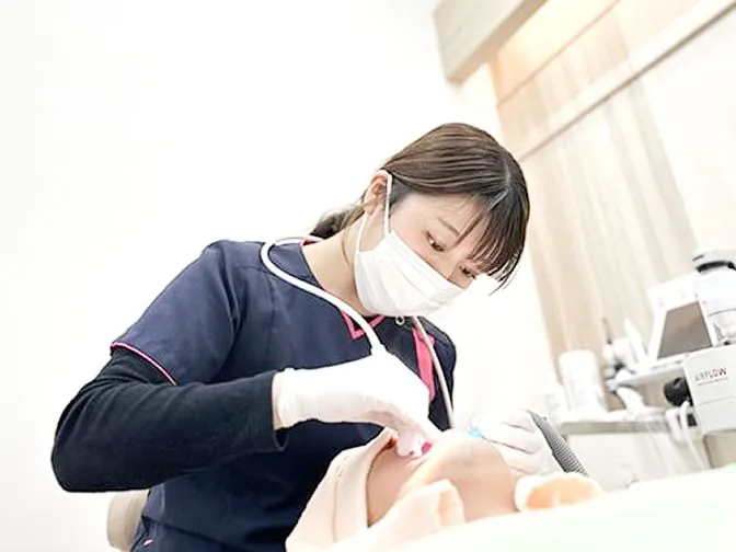 マウスピースの交換・定期チェック|マウスピース矯正
